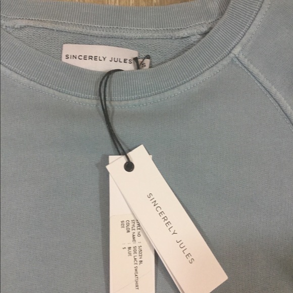 🚫🛑SOLD🚫🛑Sincerely Jules lace up blue pullover - Picture 4 of 8